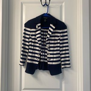 White House Black Market Jacket; Size 00
